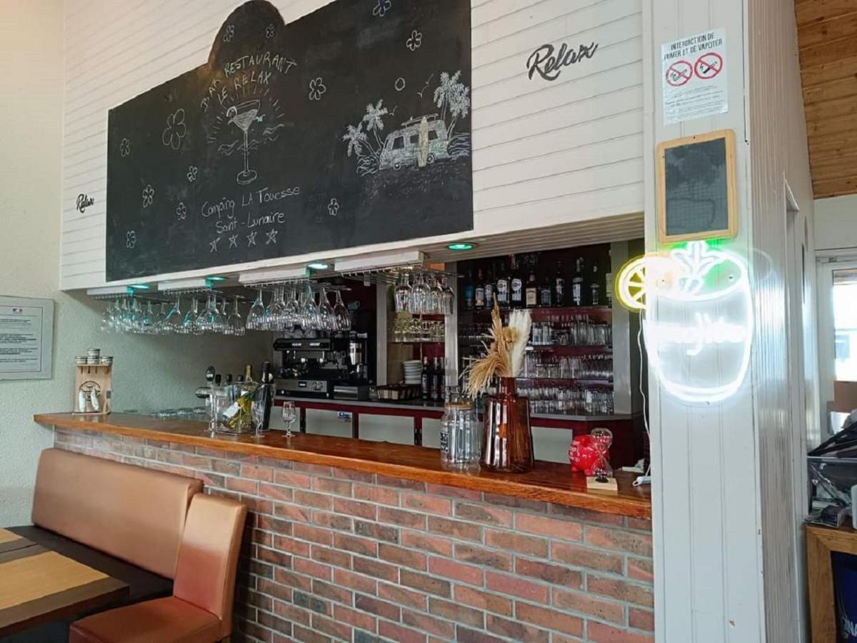 拉图埃斯宿营地酒店 圣吕奈尔 外观 照片